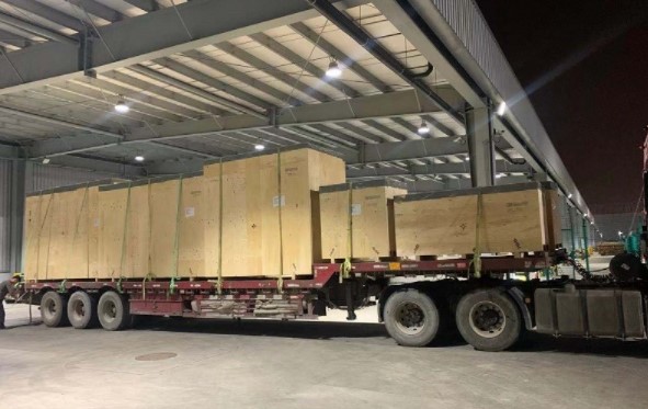 Dimerco coordinated loading of the cargo onto a truck at the PVG airport